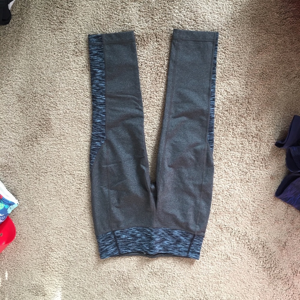 Athleta cropped tights